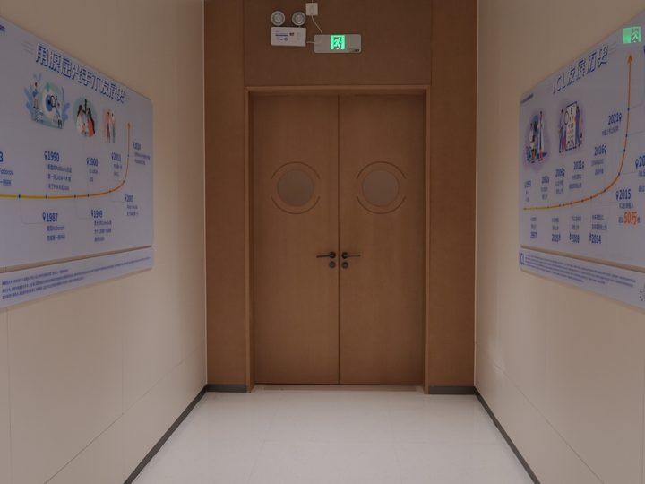 全维度术前检查,为散光矫正提供客观依据
